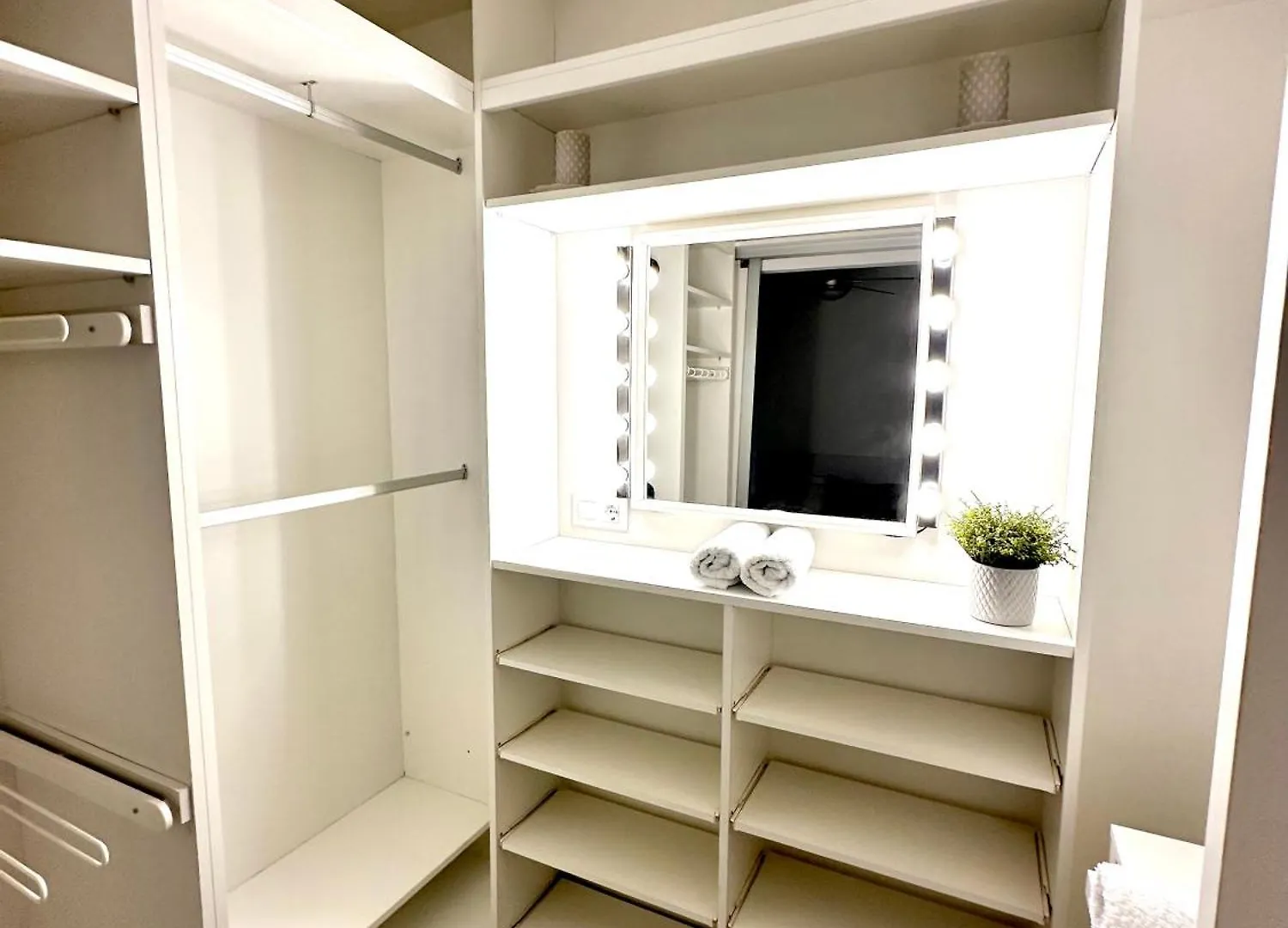 Apartamento Costero, Los Abrigos.