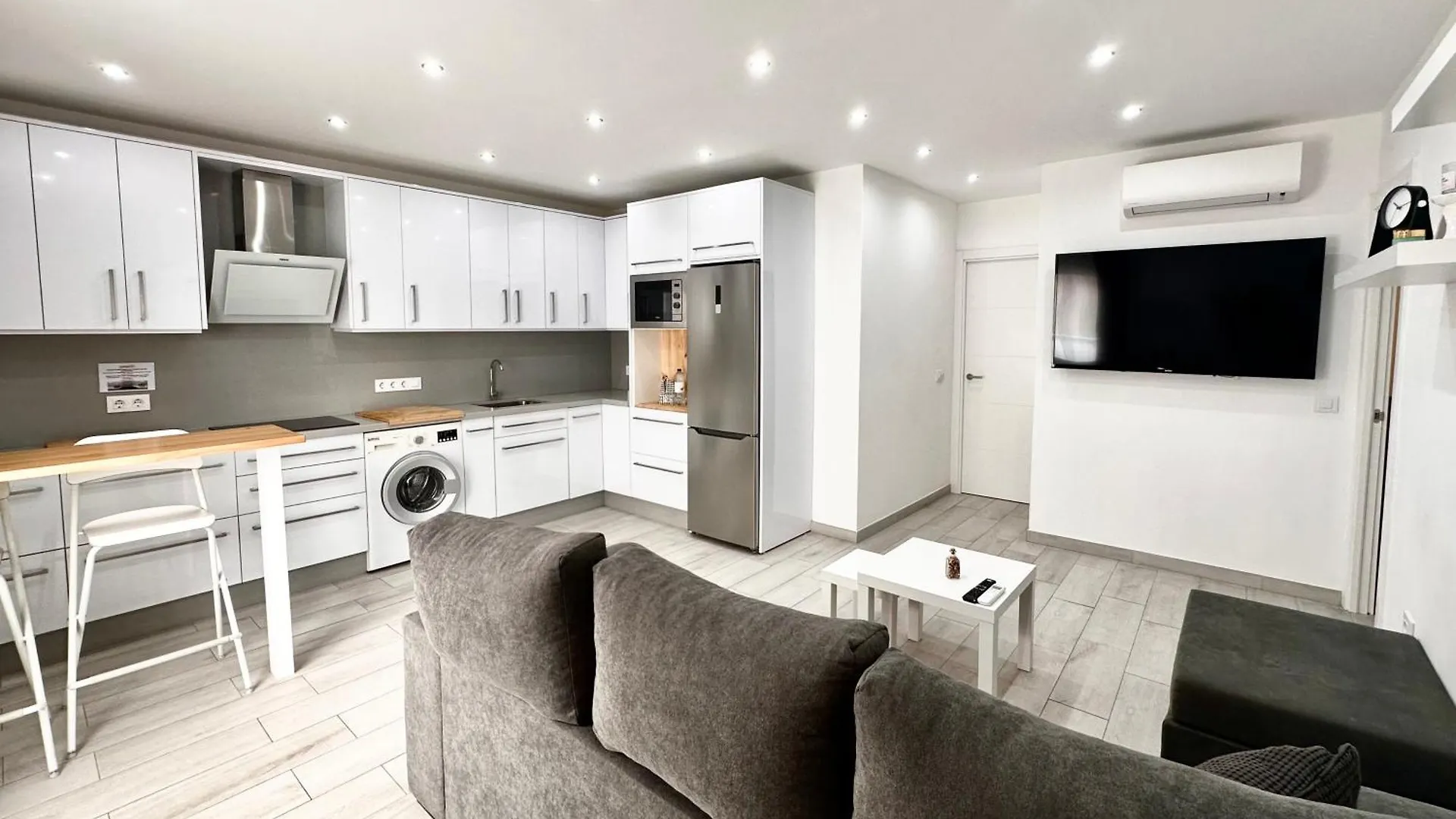 Apartamento Costero, Los Abrigos.